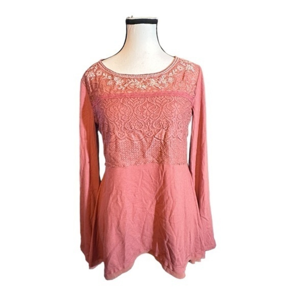 Women’s Medium Knox Rose Pink Peplum Lace Top